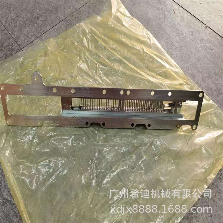 PC300-7 PC350-7 PC360-7 6CT8.3 6D114发动机预热器 挖掘机配件