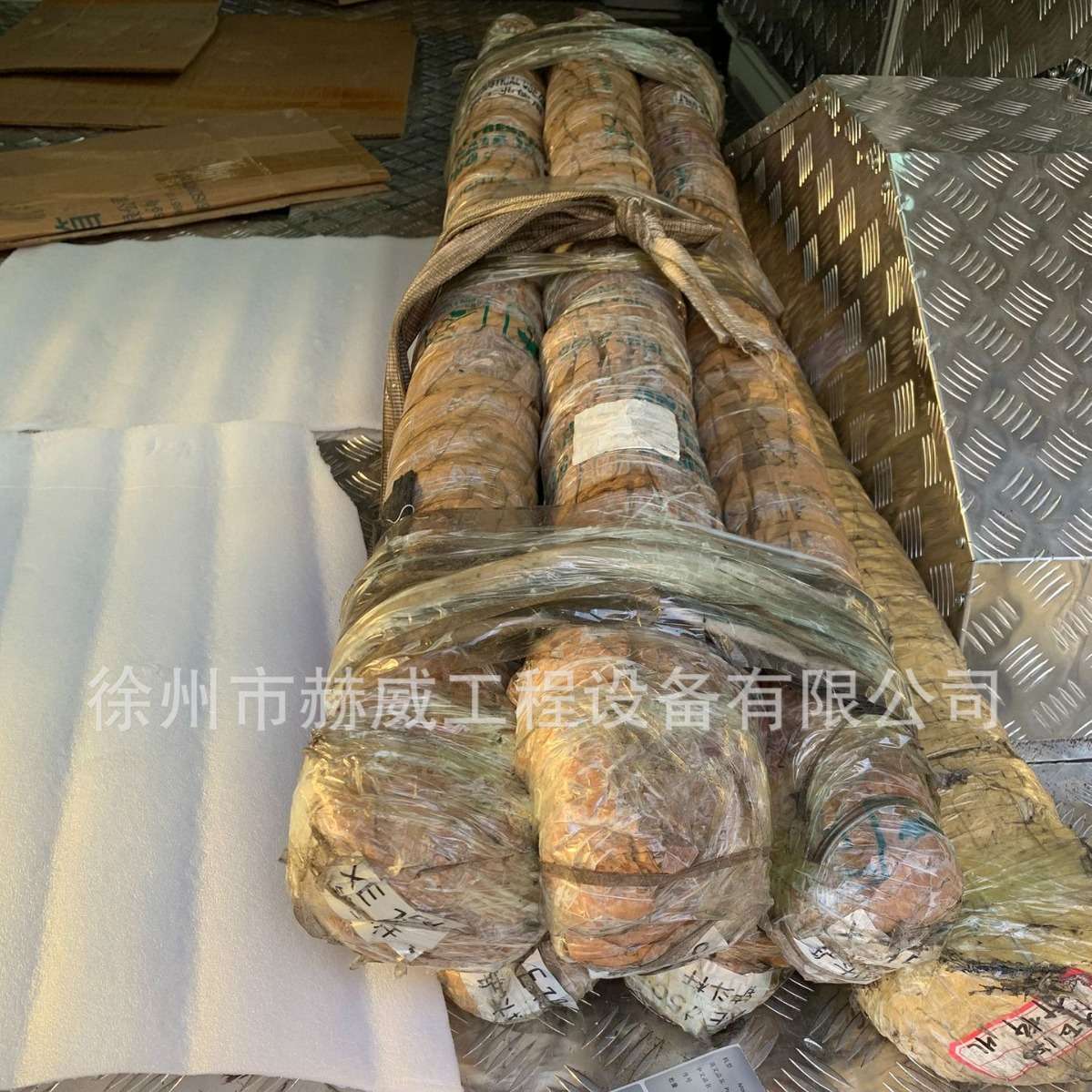 徐工配件  挖掘机 铲斗油缸活塞杆    910301881