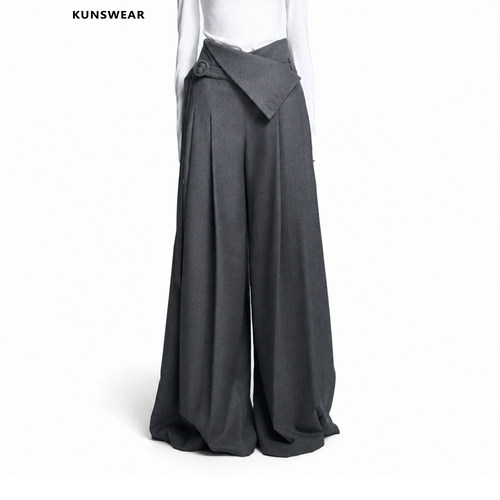KUNSWEAR/琨丝薇尔26FA 复古灰不规则压褶宽松阔腿西裤 846005030