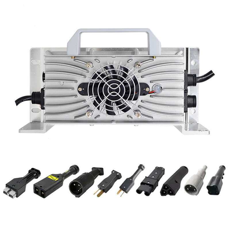 汽车电瓶充电器12V20A24V30A储能电源充电器车载防水大功率充电机