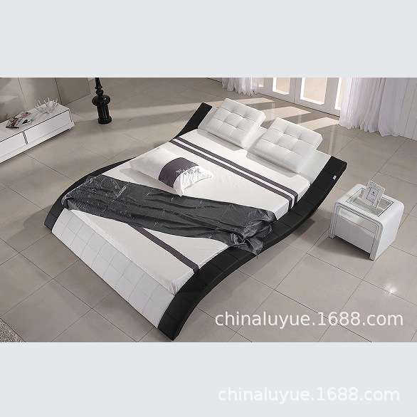 美式经典皮艺床现代简约床北欧主卧婚床欧式休闲大床个性软床黑白