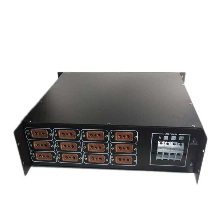 12路4KW电源直通箱数字硅箱灯光调光台AC380V供电12路电源箱设备