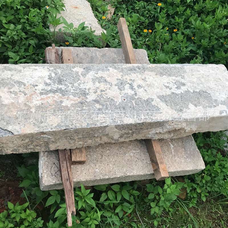 厂家直销古建石材老石板铺路老石条建筑公园仿古旧石板旧青石块条