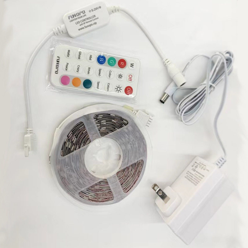 电脑机箱彩色灯带5050彩色灯带RGB灯条ktv酒吧rgb室内氛围灯12V