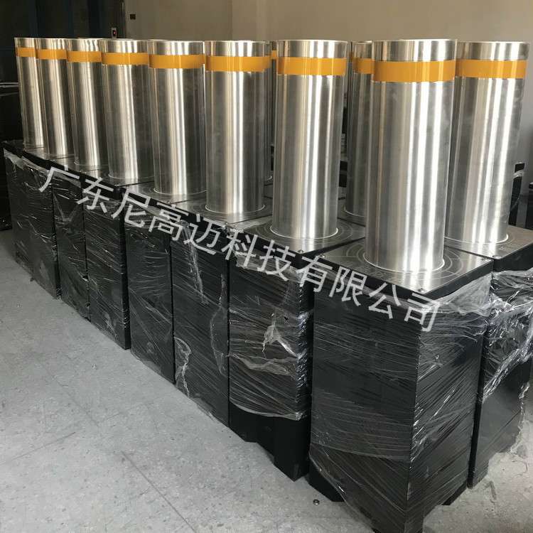 自来水厂大门安装液压升降柱大使馆防撞止车伸缩路桩升降拦车地柱