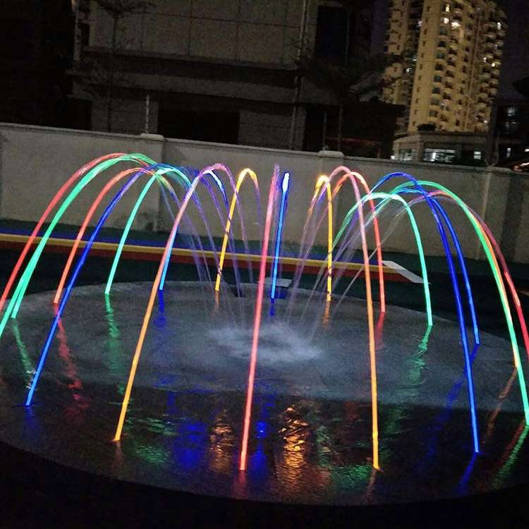 厂家供应喷泉音乐设备广场程控光亮跳泉设计水池水景波光