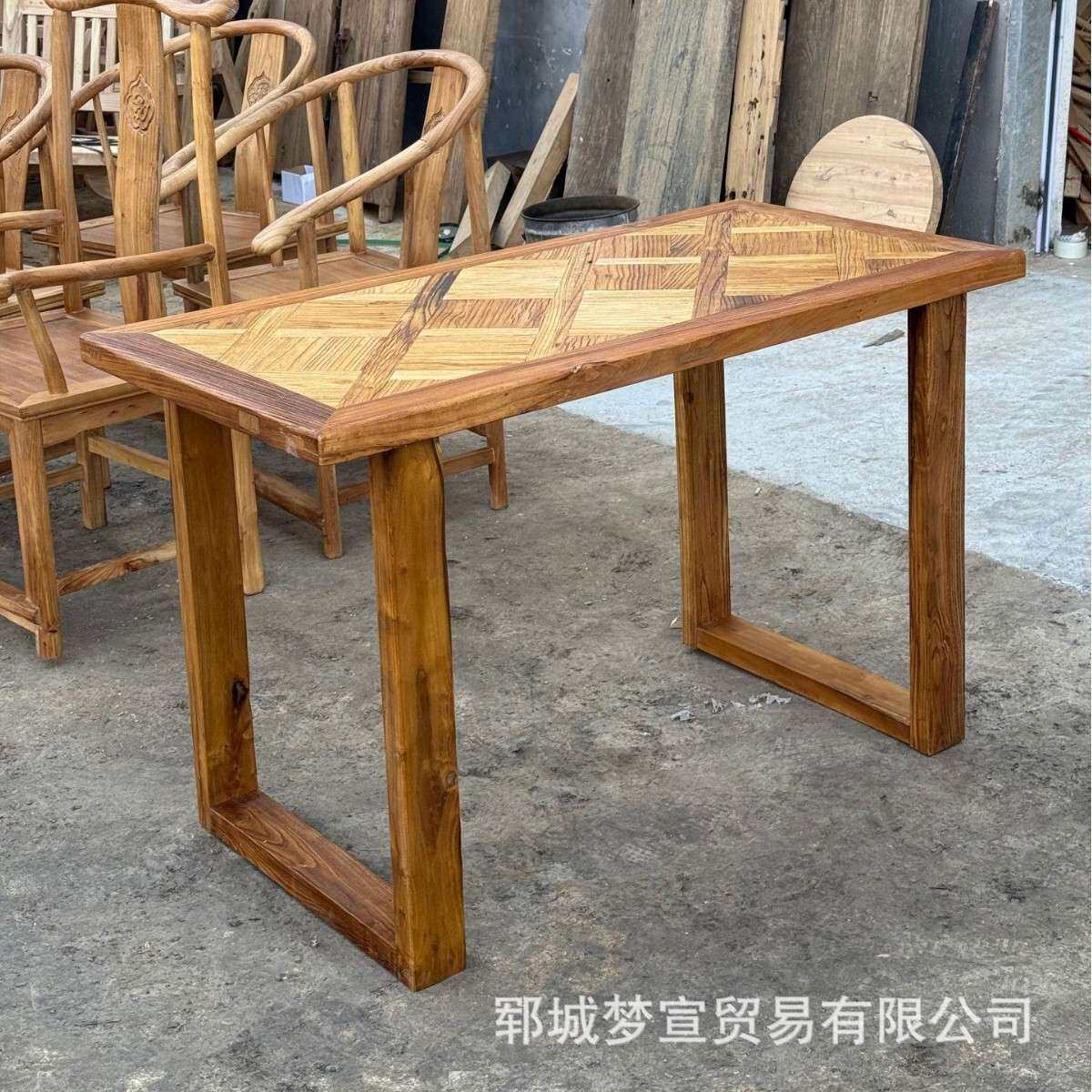 北欧风化全实木餐桌椅长方形大板原木餐桌小户型饭桌老榆木吧台