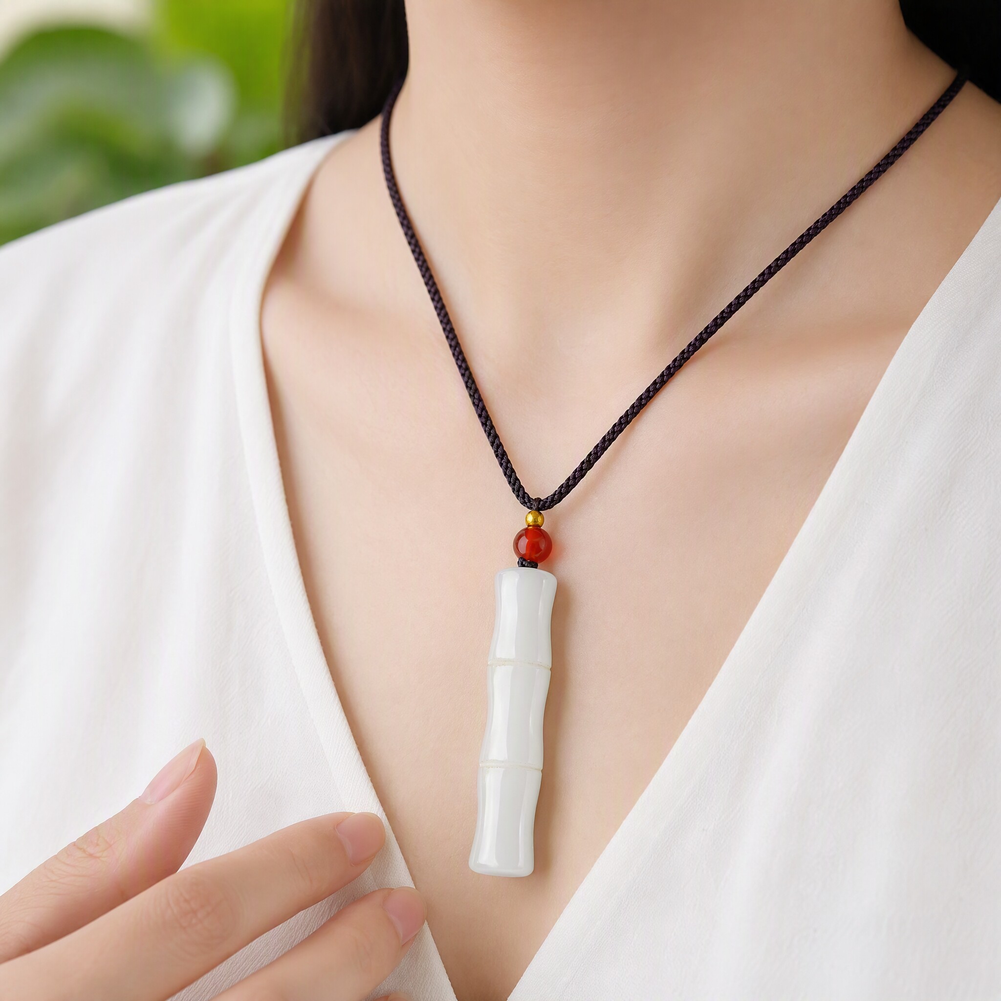 天然玉石天山翠竹节吊坠项链女简约百搭白色颈饰石英质玉男女可戴