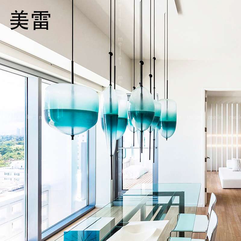 新款蓝色吧台吊灯单头创意个性餐厅三头灯现代简约玻璃餐桌小吊灯