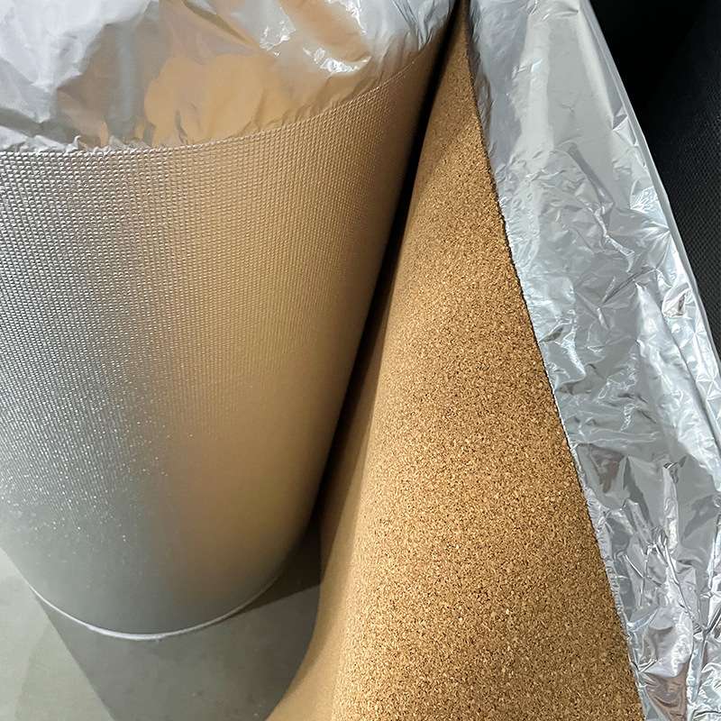 软木地垫地暖别墅专用实2mm木地板防潮膜防霉减震静音加厚地膜厂