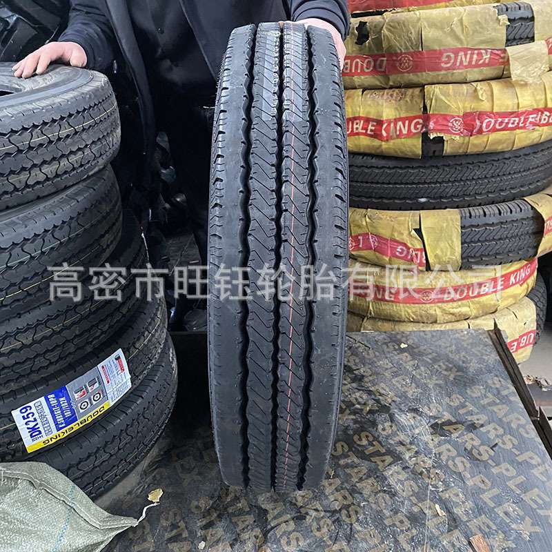 双王半钢轮胎205 650 700 750R16 LT轻卡货车真空轮胎 600R15