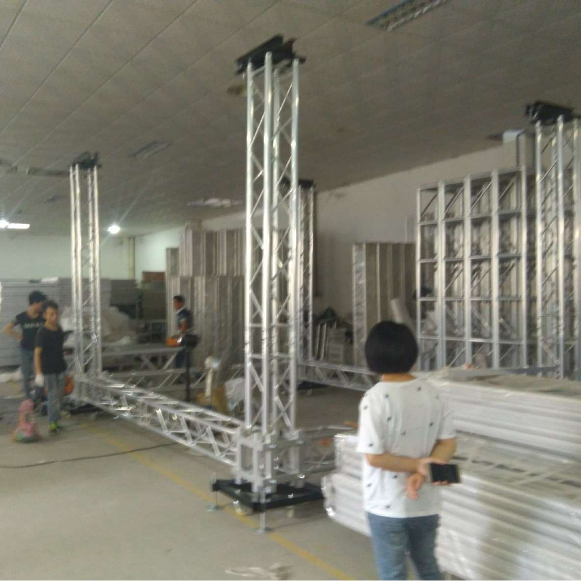 工厂 舞台户外广告婚庆背景展会美食节篷房铝桁架
