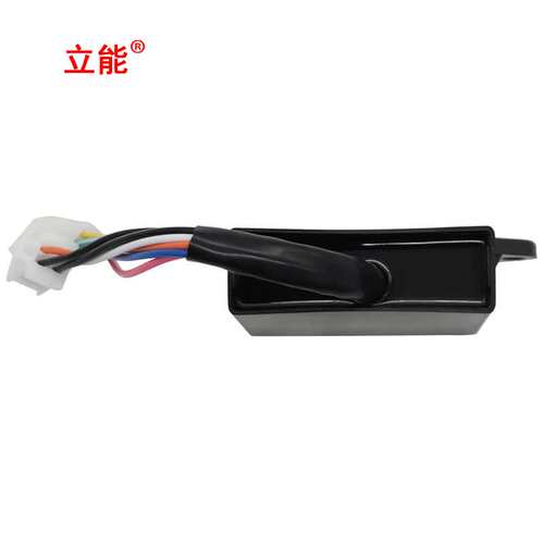 AM105574点火器CDI LX178LX188LX279285 320 345 F725F911 245260