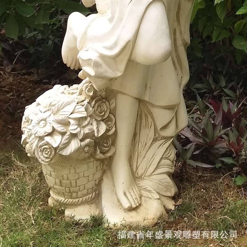 汉白玉美女雕刻像 草坪人物雕塑 西方人物石雕 厂家