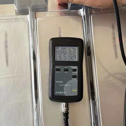 Li-Ionen-Polymer-Handtaschenbatterie 3,7 V 73 Ah 76Ah 58Ah
