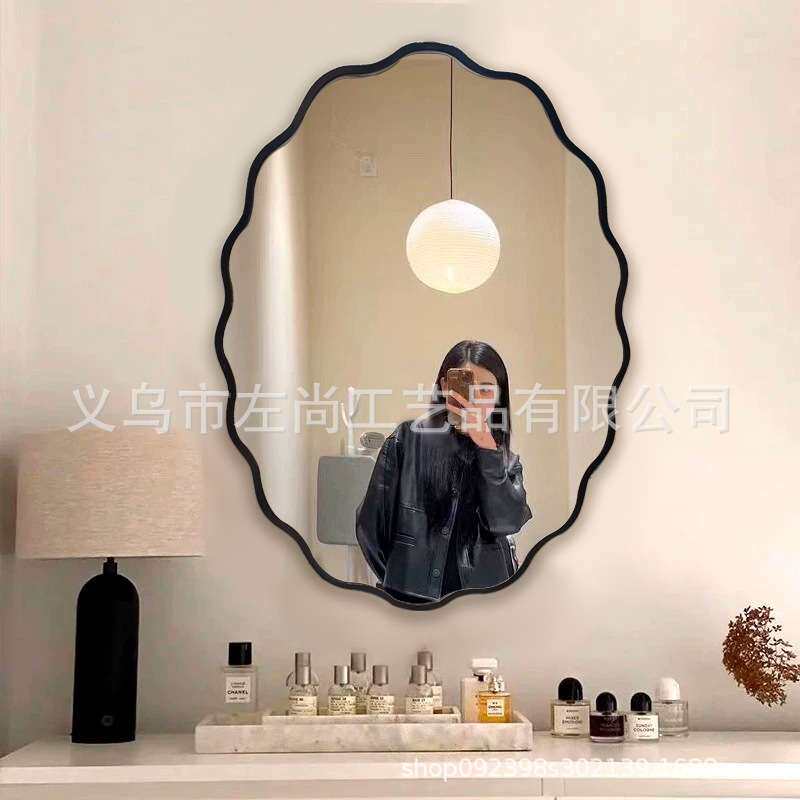 法式浴室镜椭圆壁挂家用卫生间智能化妆镜子网红卧室梳妆镜挂墙式