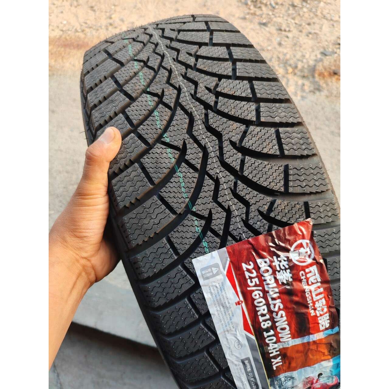 雪地胎225/60R18 雪地轮胎 配猎豹CS10 吉利博越瑞虎7 冬季防滑胎