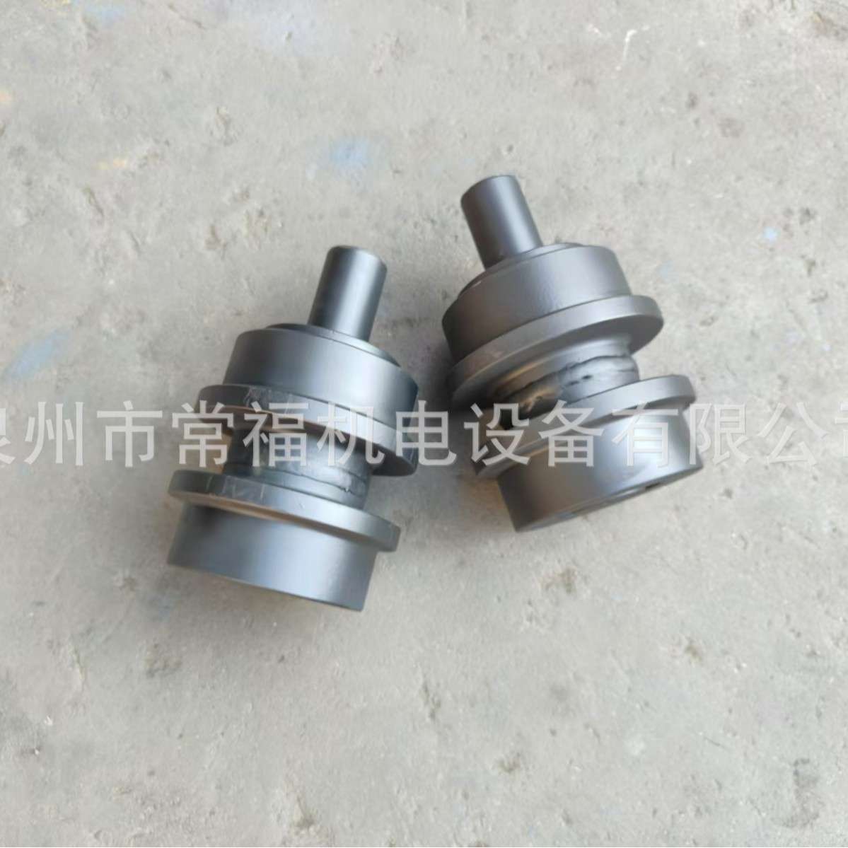 南车220旋挖钻机挖掘机推土机履带吊底盘配件驱动齿驱动轮