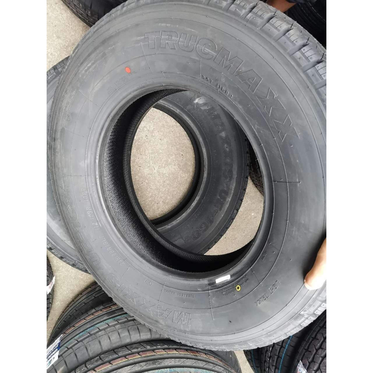 MAXXIS玛吉斯轮胎215/75R16LT 10PR UE168 福特全顺大通V80原配套