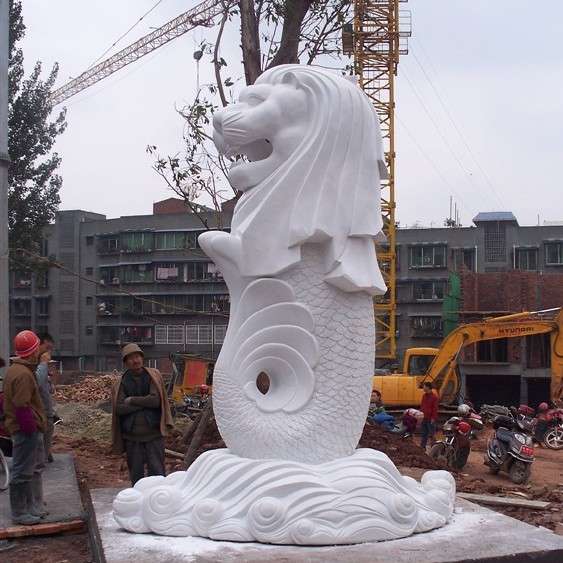 汉白玉鱼尾狮石雕刻厂家 动物喷泉雕刻流水景观摆件公园景观石雕