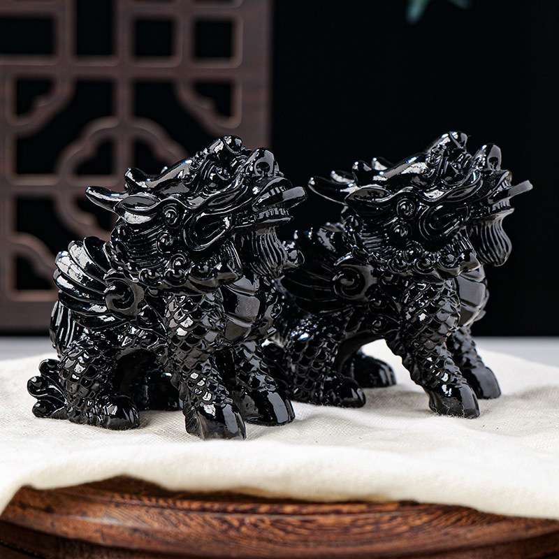 黑曜石麒麟摆件 水晶原石雕刻家居办公风水摆件 水晶工艺品