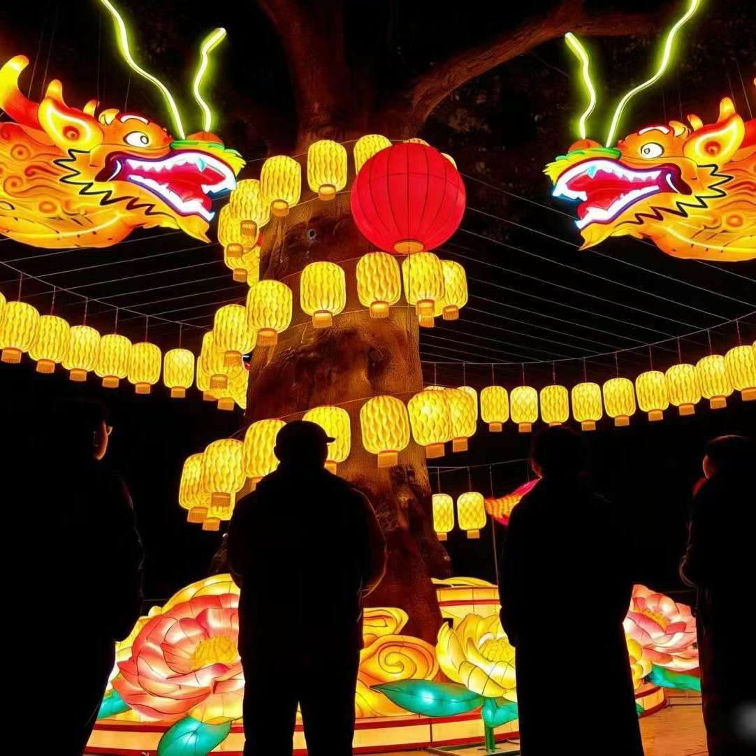 大型花灯龙头龙尾灯笼神龙穿越彩灯天幕吊挂长廊灯笼造型马年花灯
