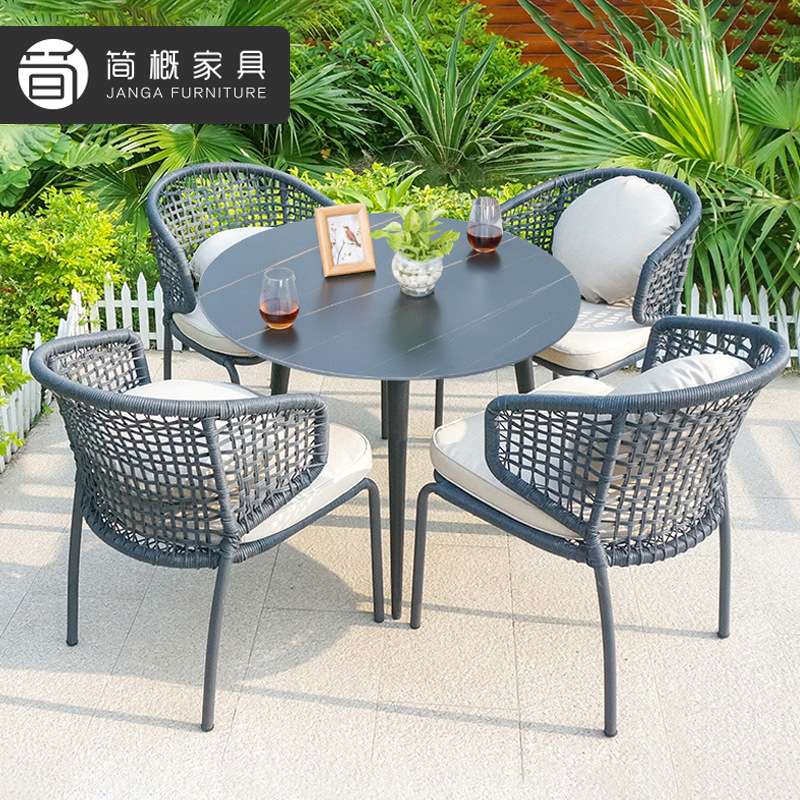 休闲别墅庭院花园桌椅户外露台藤椅茶桌组合酒店民宿阳台圆桌椅