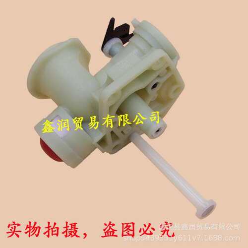 百力通BS4HP草坪机原装化油器158cc割草机化油器4马力化油器配件
