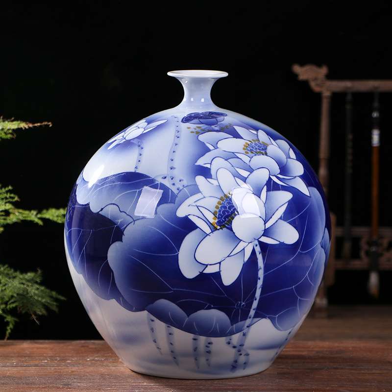 手绘青花石榴瓶 景德镇中式客厅家居工艺品 瓷器仿古玄关办公摆件