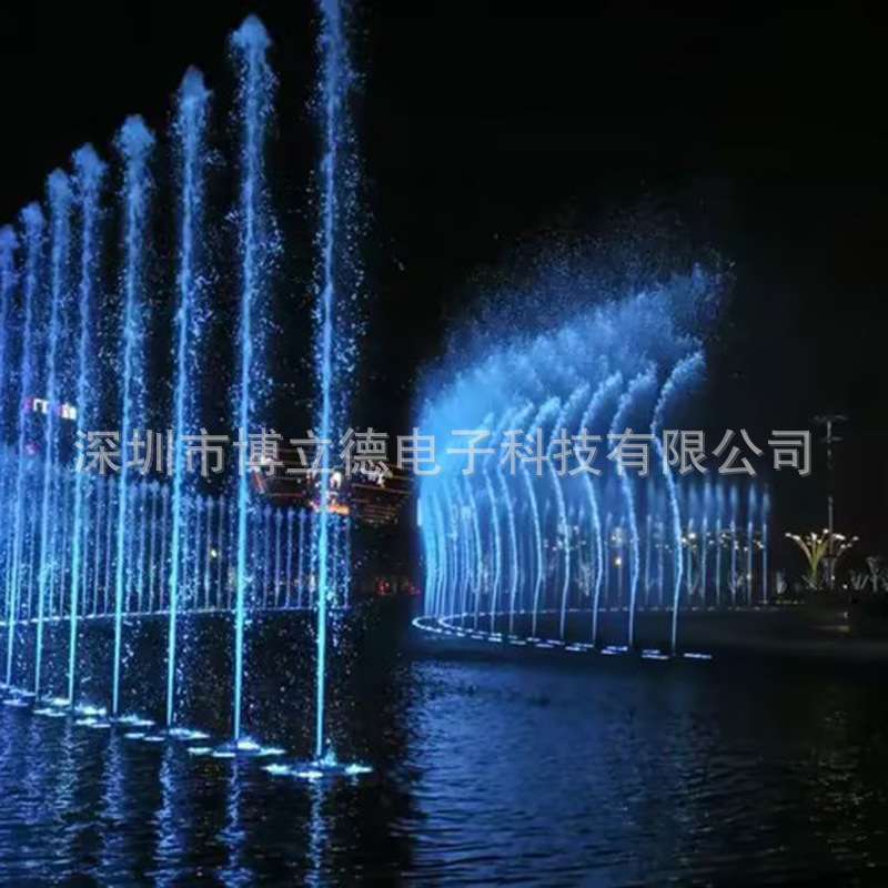 河北山东喷泉厂家全套喷泉设备音乐喷泉灯光秀水幕电影人工造雾