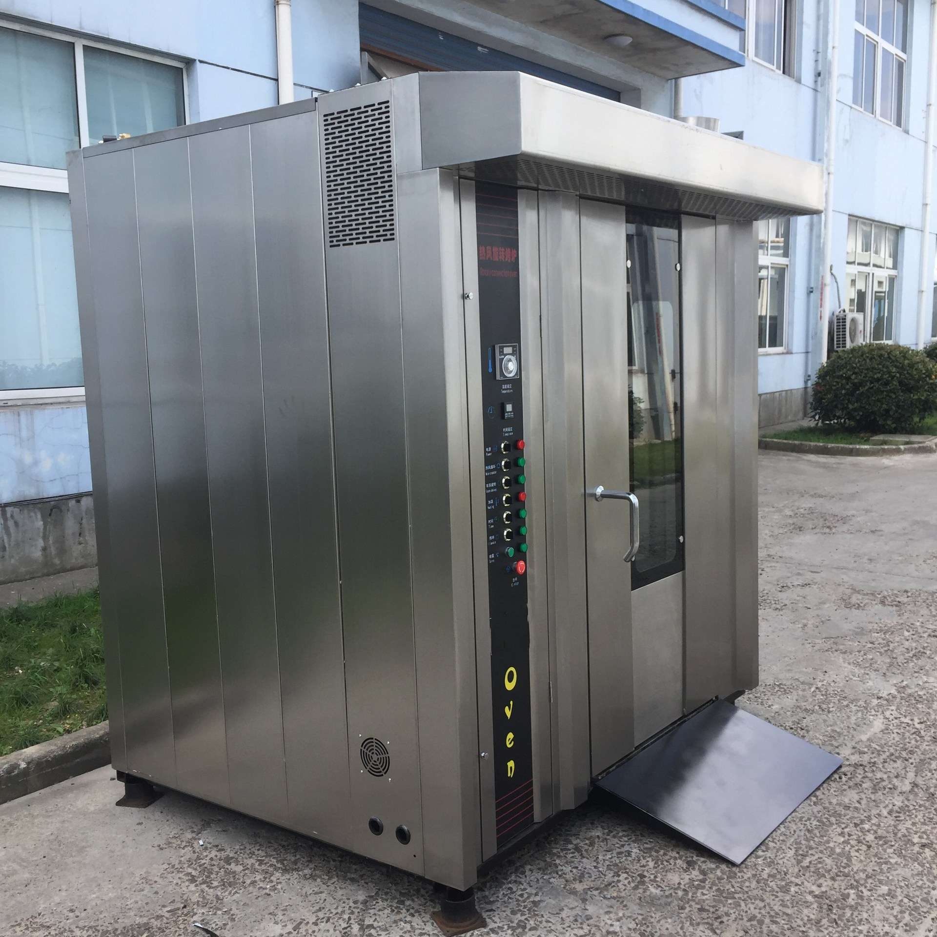 商用大型叉烧烤炉 推车式32盘旋转炉 大容量烤鸭炉广式烧鹅烤炉