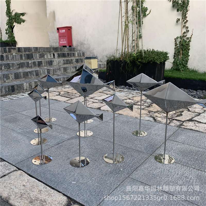 不锈钢抽象小鱼摆件户外酒店水池水景金属雕塑工艺品园林摆设装饰