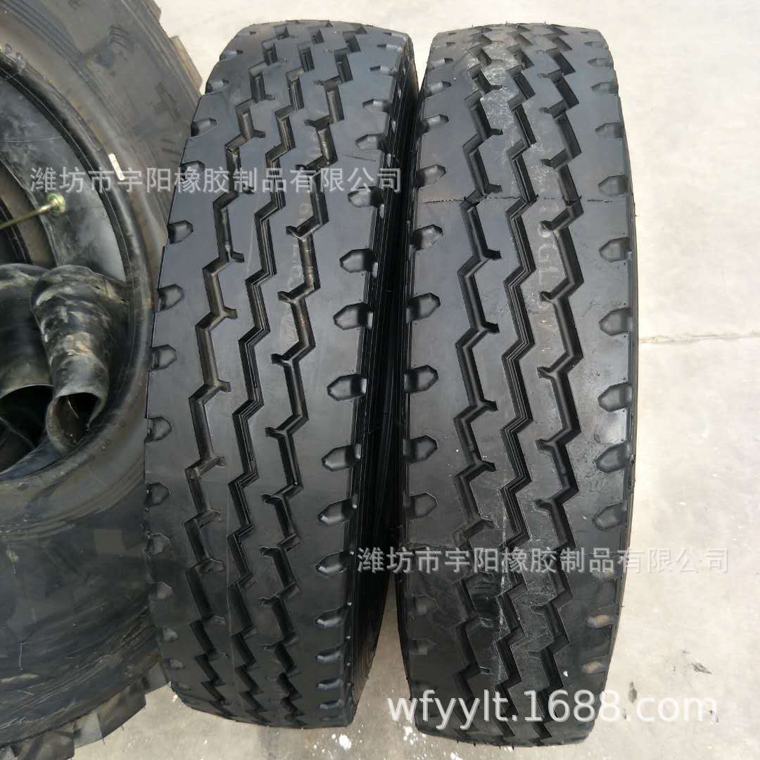 7.50R16 轻卡车 货车轮胎 三线花纹 高速胎