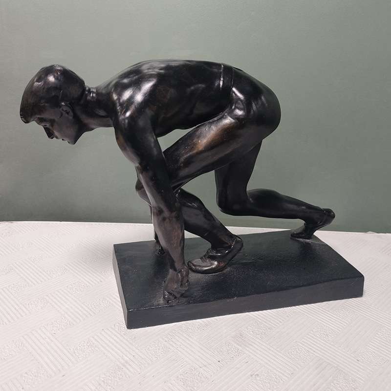 厂家供应 仿古树脂工艺起跑雕塑 新古典做旧欧式人物雕像装饰品