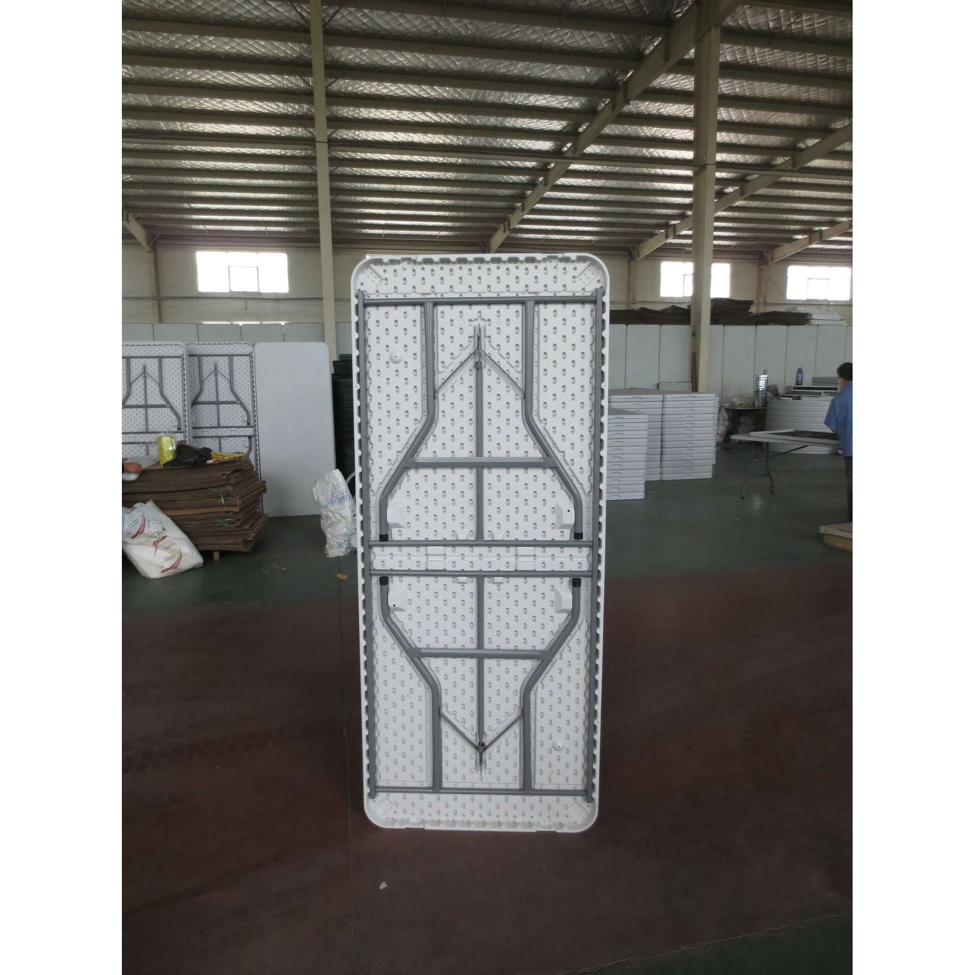 聚乙烯桌面+冷轧钢管餐桌 户外露营摆放桌 桌面整张不对折桌