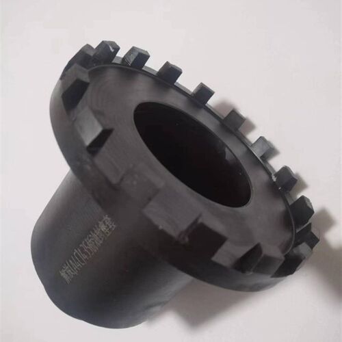 解放J6A4C435A6TA6E车桥差速器中桥输入轴油封座螺母拆装加强套筒