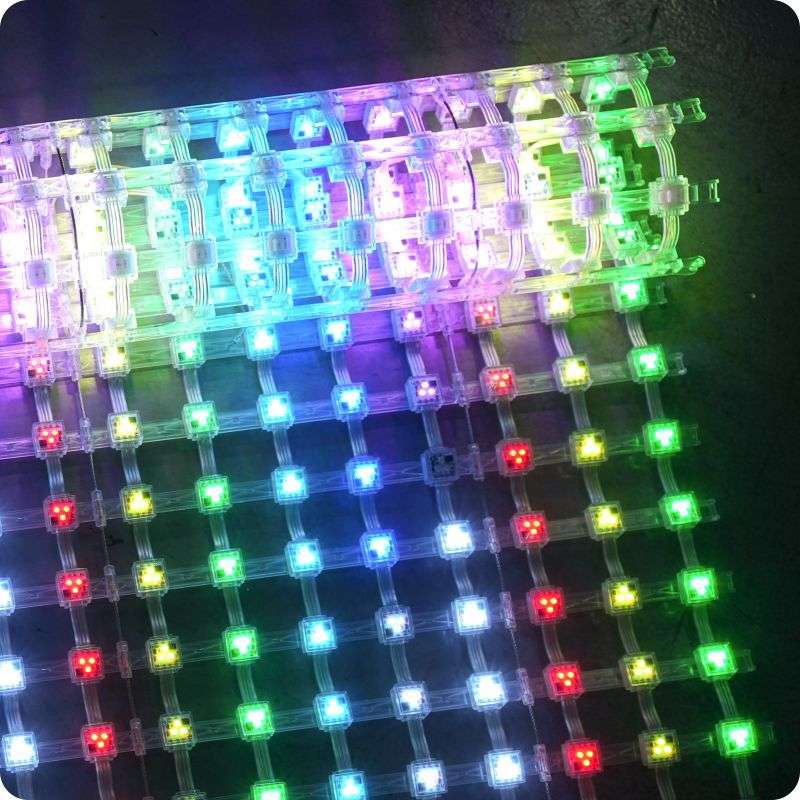 LED网格屏户外大楼广告媒体白天黑夜显示防水高刷高亮亮化网格屏
