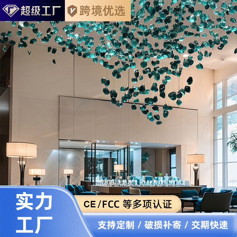 复式楼客厅别墅水晶大吊灯楼梯间水晶绿色石头旋转楼梯吊灯长吊灯
