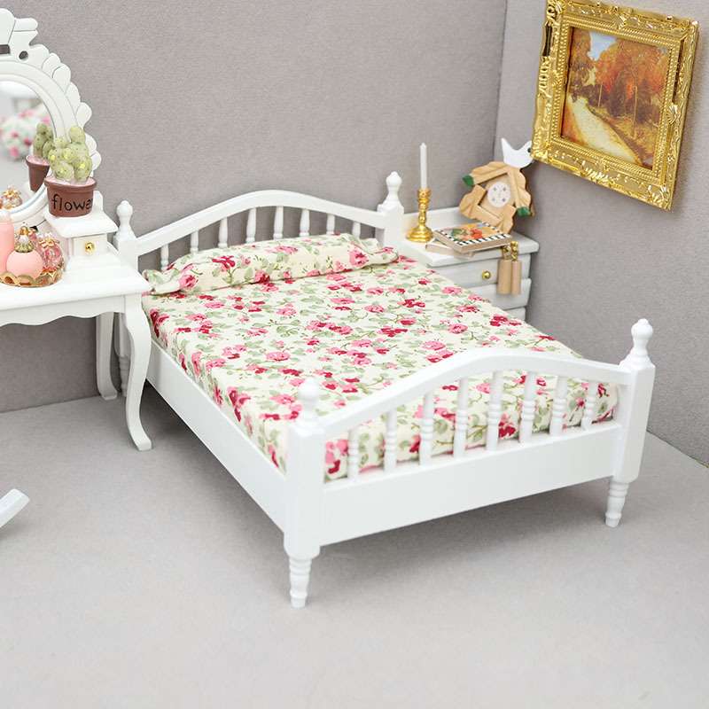 1：12迷你娃娃屋dollhouse家具清新小花簇卧室床单品拍摄道具摆件
