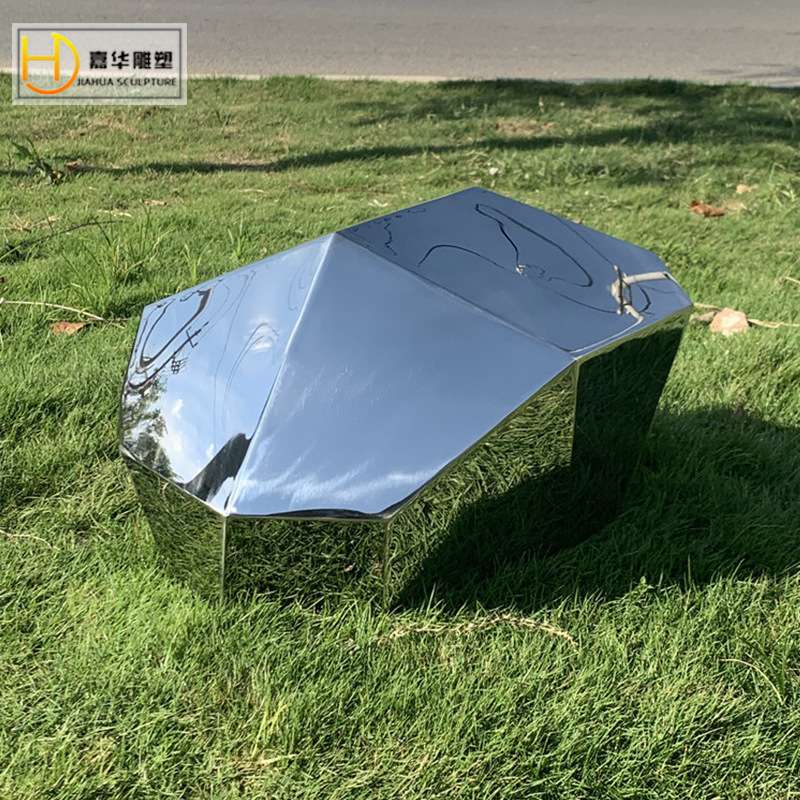 不锈钢石头几何镜面摆件别墅售楼处落地艺术雕塑户外景观切面雕塑
