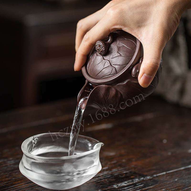 宜兴紫砂手抓壶分茶器不烫手仿生荷叶莲子泡茶壶茶具快客杯雕塑