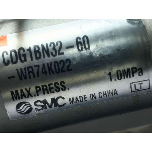 机械手气缸 伟力机械手姿势气缸CDG1BN32-60-WR74K022