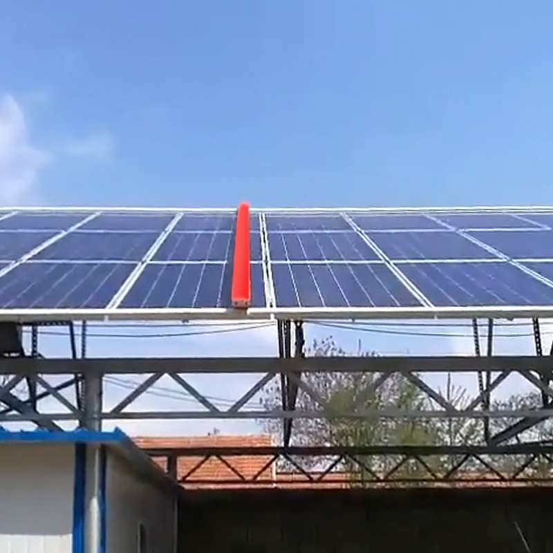 光伏清洗机器人遥控履带光伏板清洗设备太阳能光伏发电站清洗工具