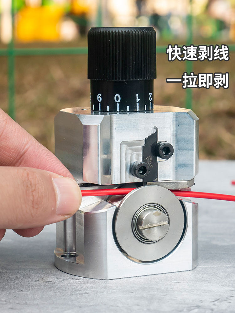 家用小型手动剥线机 废旧电线剥皮机 电缆铝线手工拔皮去脱皮神器图片