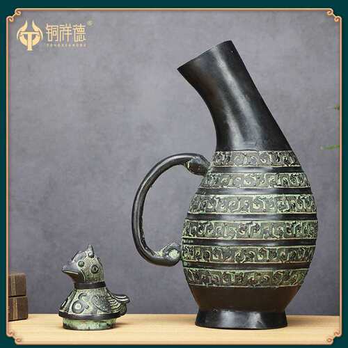 古青铜器摆件春秋战国早期鸟盖瓠壶青铜酒壶蟠龙纹瓠瓜壶工艺品