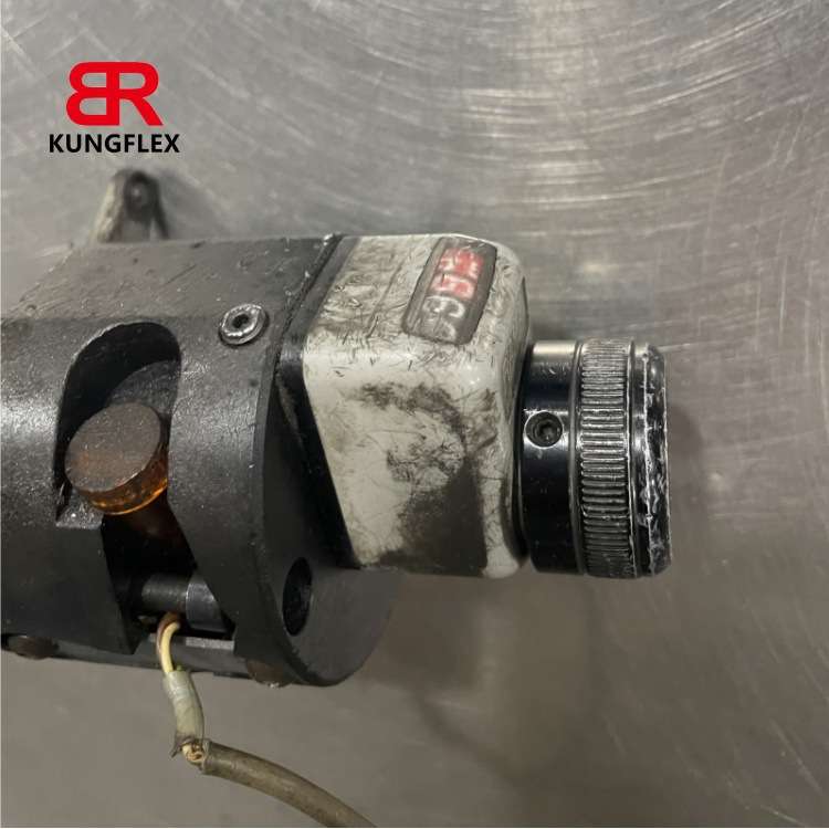 泰玛发 techmaflex扣压机微调维修保养 液压软管压管微调电机维修