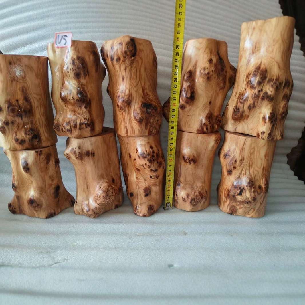 崖柏笔筒实木带瘤疤随形虎皮纹木制雕刻工艺品天然香味浓郁