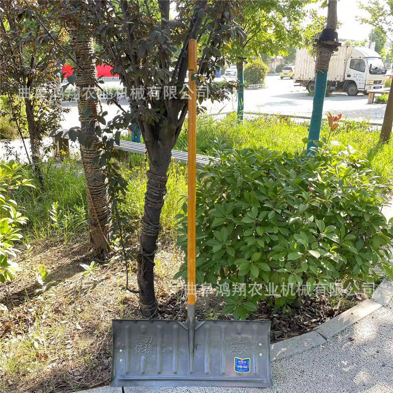 加长杆推雪铲防滑耐用手持推雪板小区物业街道铲冰除雪推雪铲