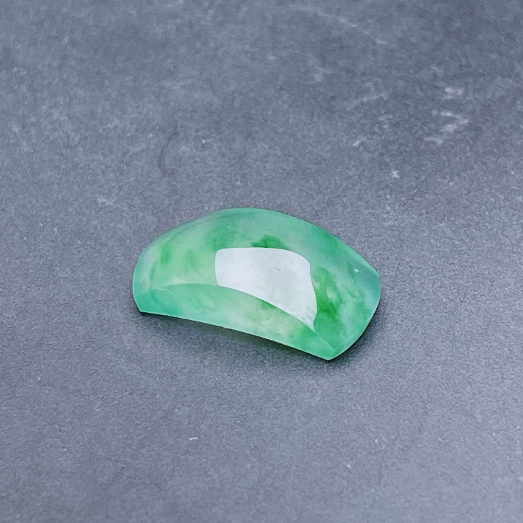 缅甸天然翡翠a货高冰飘花马鞍戒面裸石fxj,尺寸:14.1-7-4mm