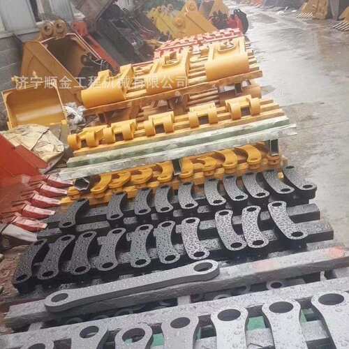 力士德挖掘机SC270 360 SC130工字架 连杆 千秋架 马拉头厂家直销